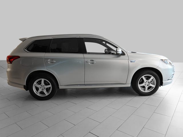 2020 MITSUBISHI OUTLANDER - 8