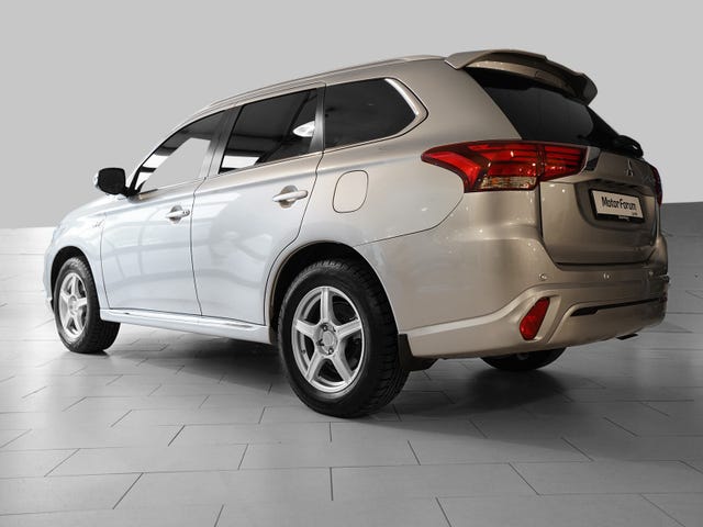 2020 MITSUBISHI OUTLANDER - 12