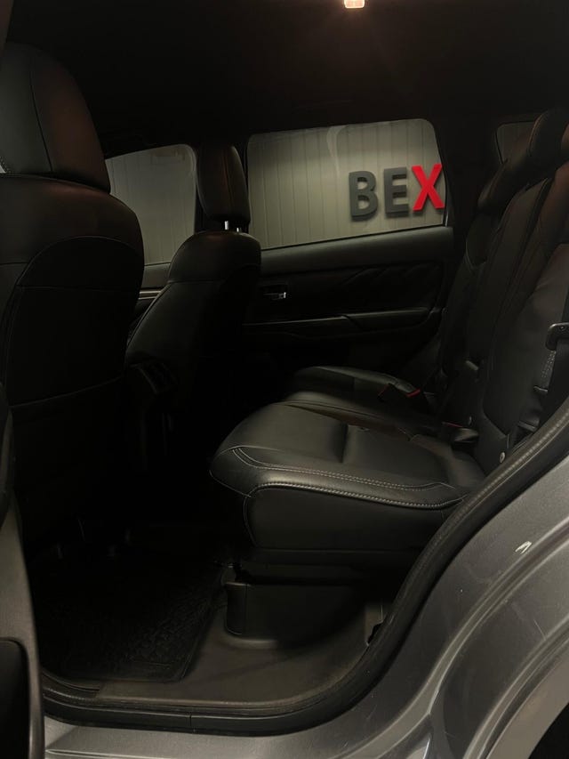 2020 MITSUBISHI OUTLANDER - 23