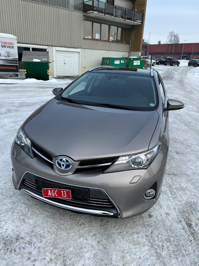 2014 TOYOTA AURIS - 3