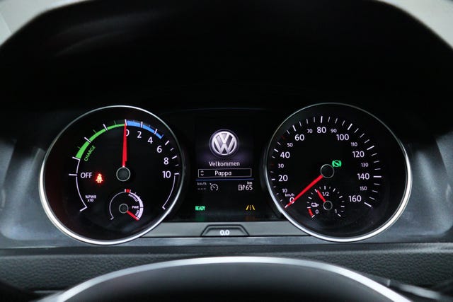 2018 VOLKSWAGEN GOLF - 23