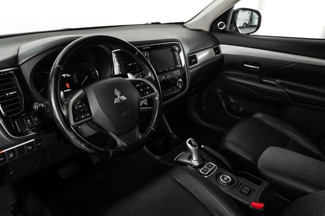 2015 MITSUBISHI OUTLANDER - 16