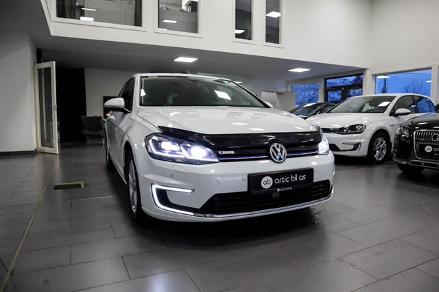 WVWZZZA0ZJW902226 2018 VOLKSWAGEN GOLF-0