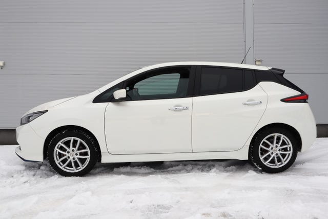 SJNFAAZE1U0102694 2021 NISSAN LEAF-1