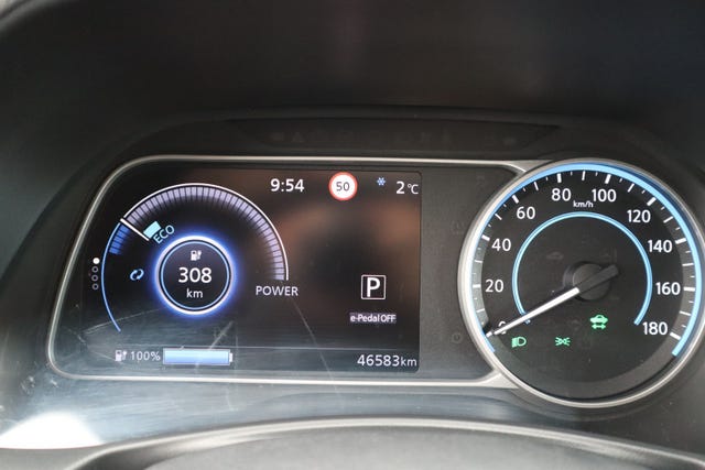 2021 NISSAN LEAF - 9
