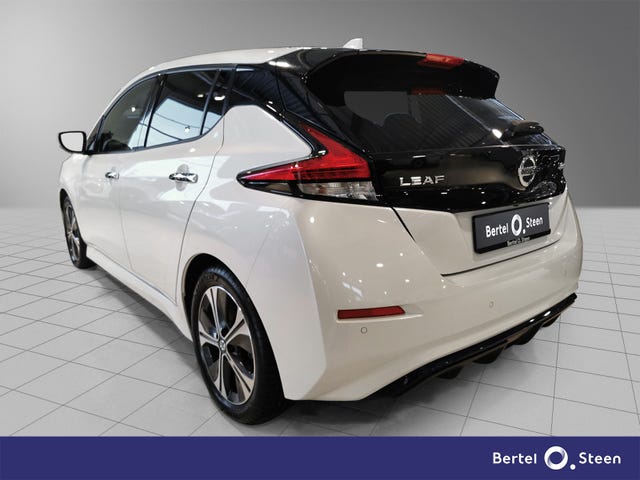 2021 NISSAN LEAF - 9