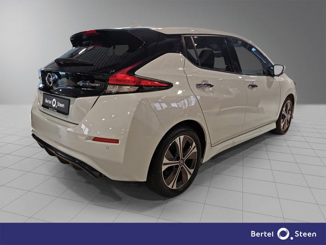 2021 NISSAN LEAF - 10