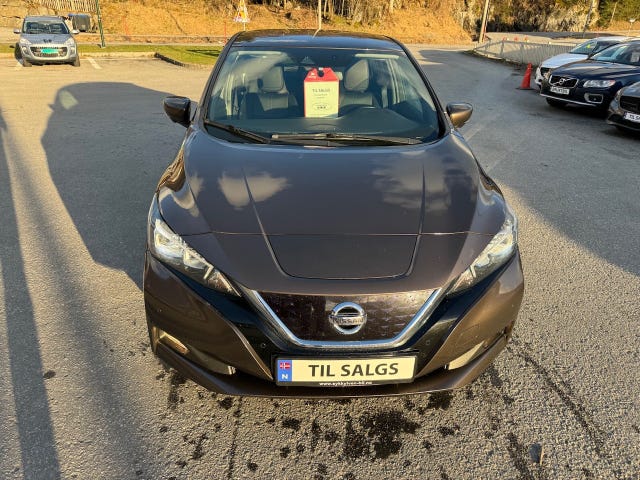 SJNFAAZE1U0032773 2018 NISSAN LEAF-1