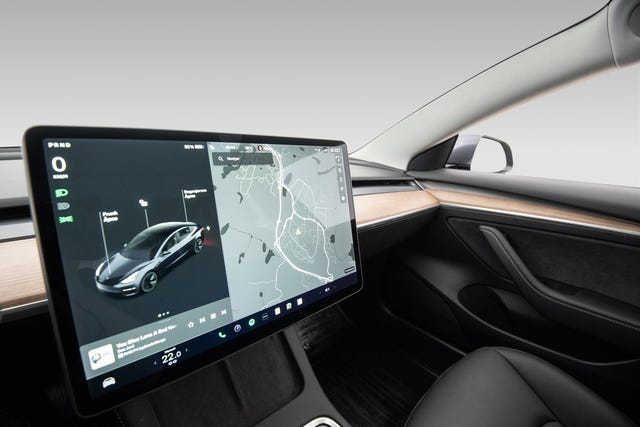 2021 TESLA MODEL 3 - 24