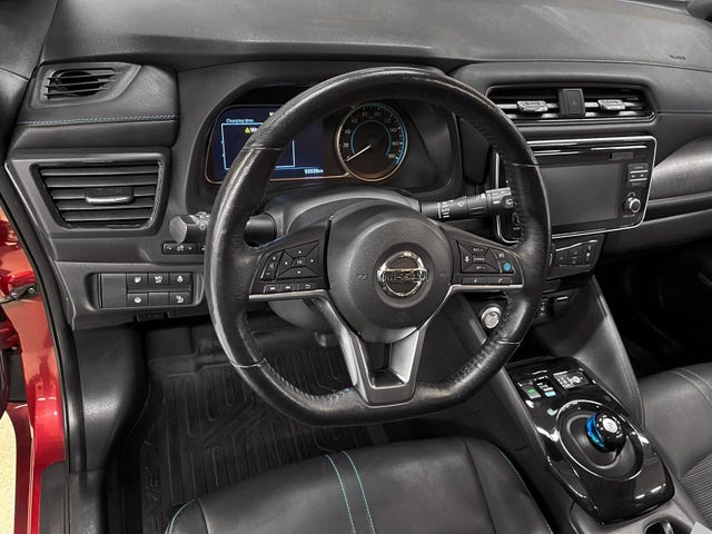 2018 NISSAN LEAF - 8