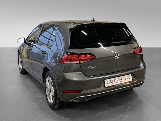 2018 VOLKSWAGEN GOLF - 9