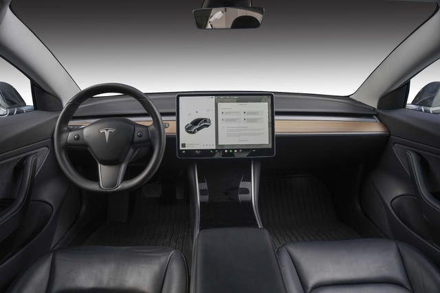 2019 TESLA MODEL 3 - 12