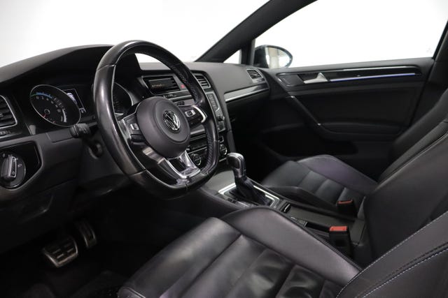 2015 VOLKSWAGEN GOLF - 10