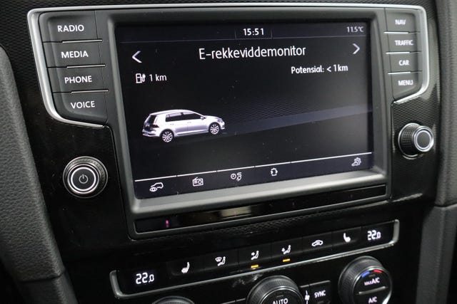 2015 VOLKSWAGEN GOLF - 16