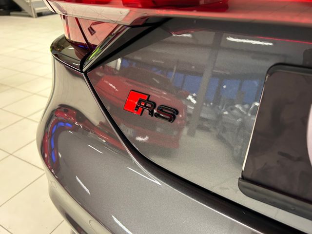 2022 AUDI E-TRON GT RS - 7