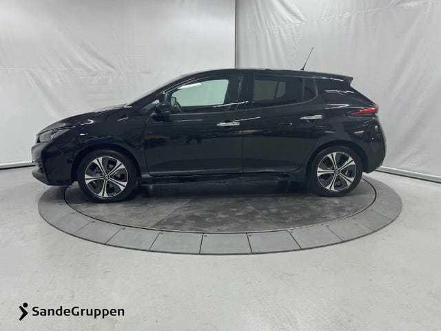 SJNFAAZE1U0105331 2021 NISSAN LEAF-1