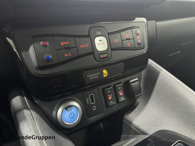 2021 NISSAN LEAF - 20