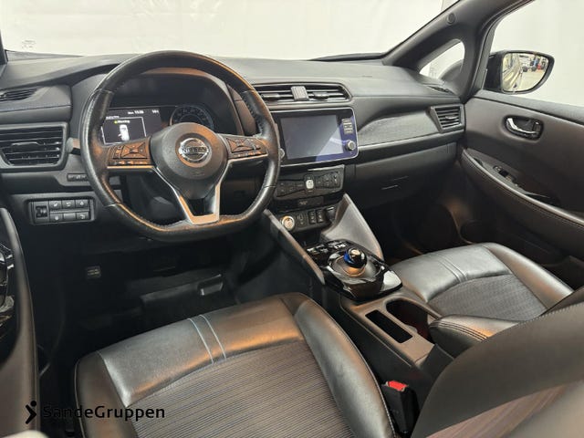 2021 NISSAN LEAF - 22