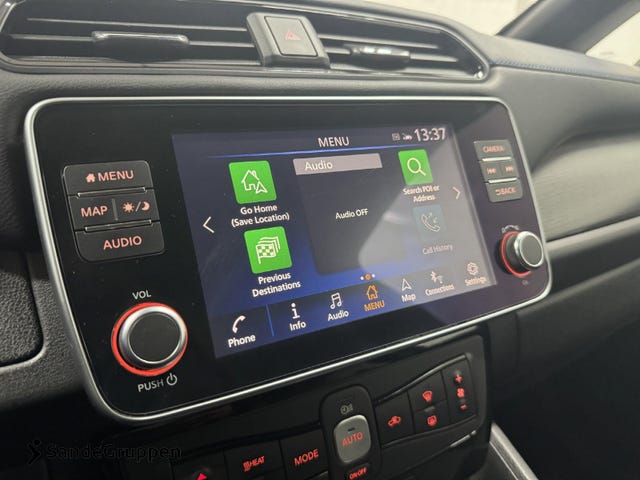 2021 NISSAN LEAF - 13