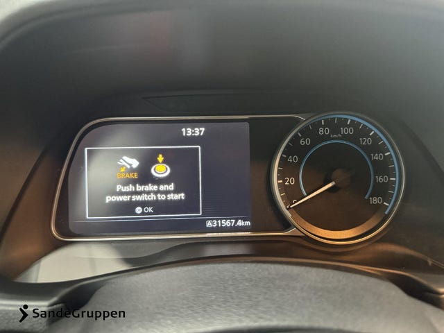 2021 NISSAN LEAF - 12