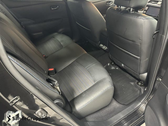 2021 NISSAN LEAF - 25