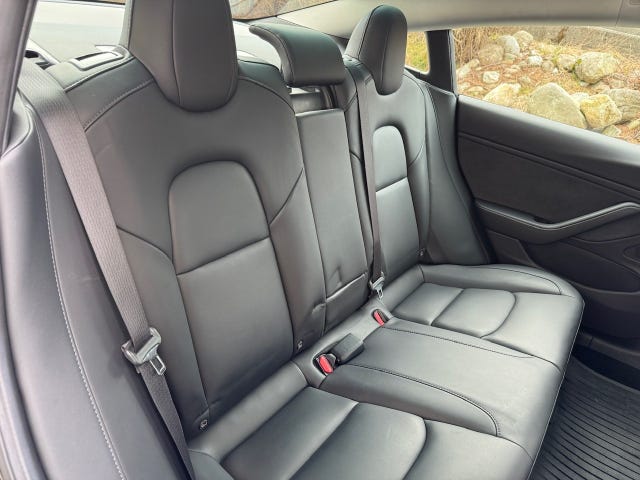 2019 TESLA MODEL 3 - 28