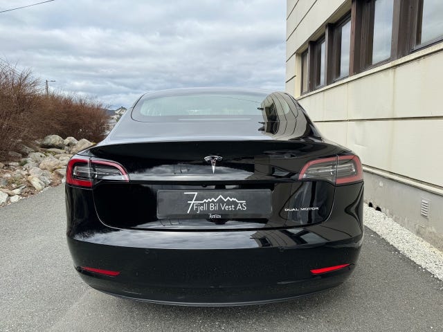 2019 TESLA MODEL 3 - 8