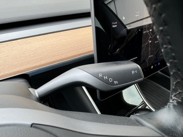 2019 TESLA MODEL 3 - 16