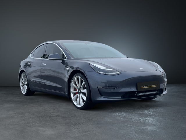 2019 TESLA MODEL 3 - 8