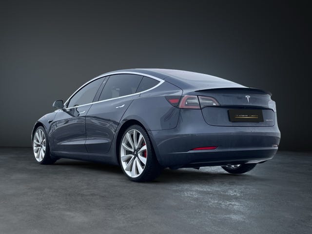 5YJ3E7EBXKF196602 2019 TESLA MODEL 3-2