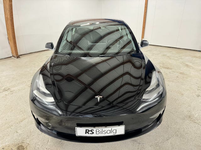 5YJ3E7EBXKF233082 2019 TESLA MODEL 3-2