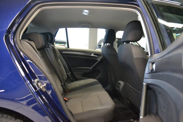 2018 VOLKSWAGEN GOLF - 12