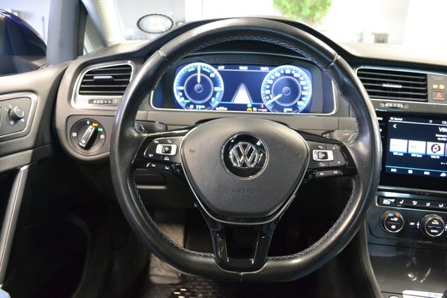 2018 VOLKSWAGEN GOLF - 15