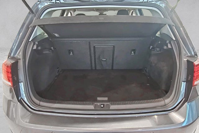 2018 VOLKSWAGEN GOLF - 18