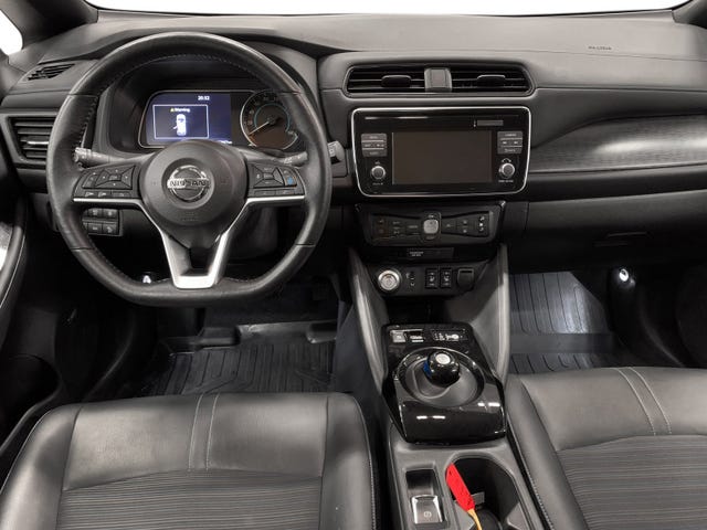 2018 NISSAN LEAF - 8