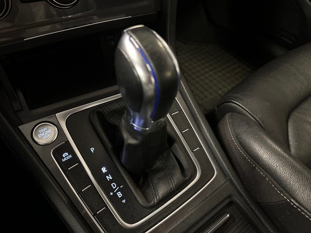 2015 VOLKSWAGEN GOLF - 22