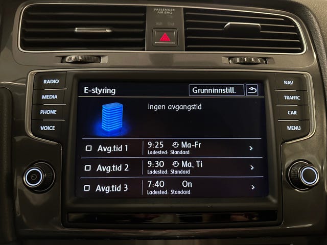2015 VOLKSWAGEN GOLF - 16