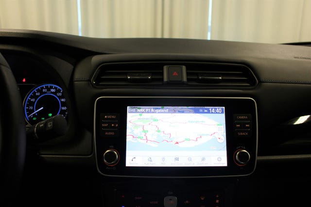 2022 NISSAN LEAF - 22