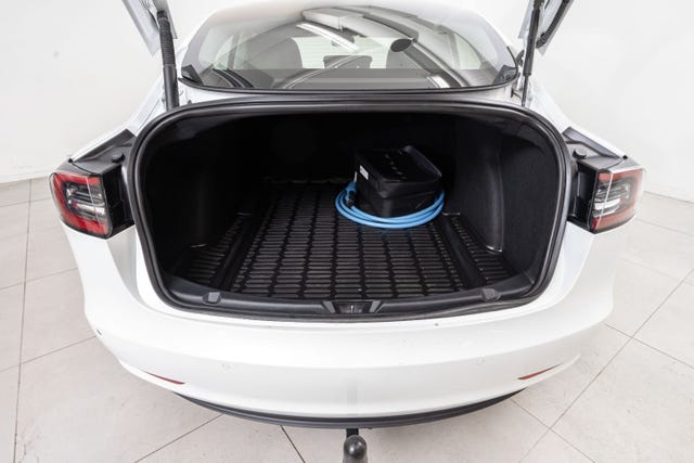2021 TESLA MODEL 3 - 10