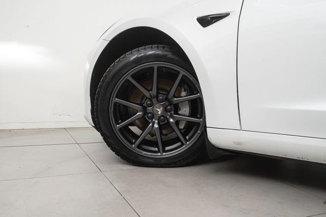 2021 TESLA MODEL 3 - 12