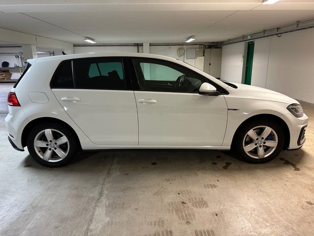2018 VOLKSWAGEN GOLF - 10
