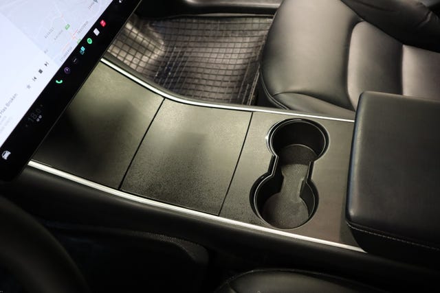 2019 TESLA MODEL 3 - 18
