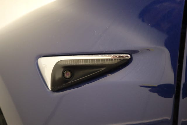 2019 TESLA MODEL 3 - 27