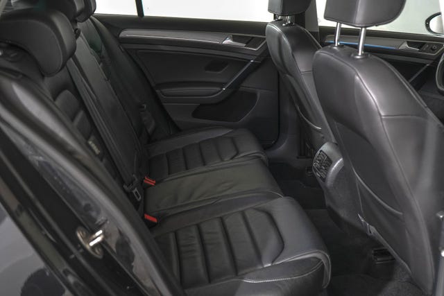 2015 VOLKSWAGEN GOLF - 9