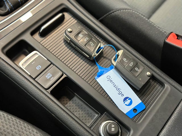 2019 VOLKSWAGEN GOLF - 25