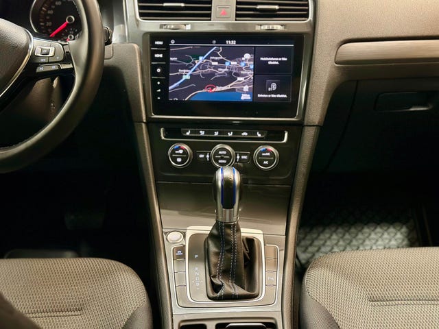 2019 VOLKSWAGEN GOLF - 18