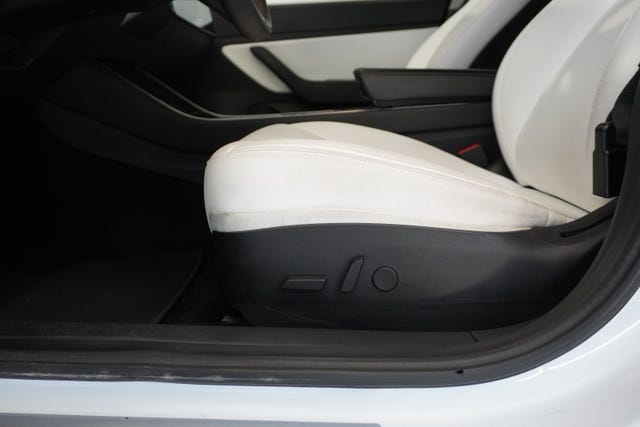 2019 TESLA MODEL 3 - 11