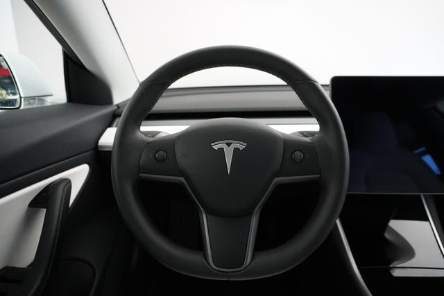 2019 TESLA MODEL 3 - 19