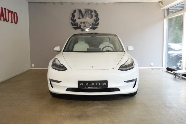 5YJ3E7EB4KF383396 2019 TESLA MODEL 3-1