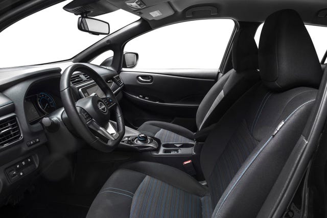 2022 NISSAN LEAF - 10